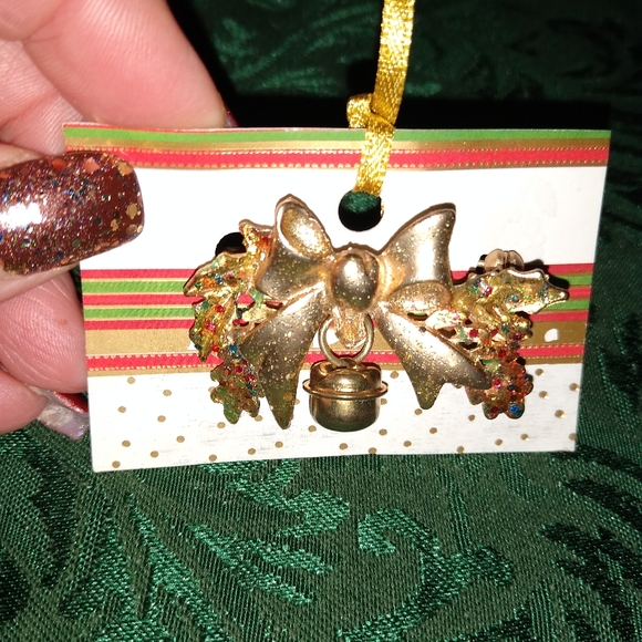 Vintage Christmas Bow & Bell pin - Picture 3 of 6